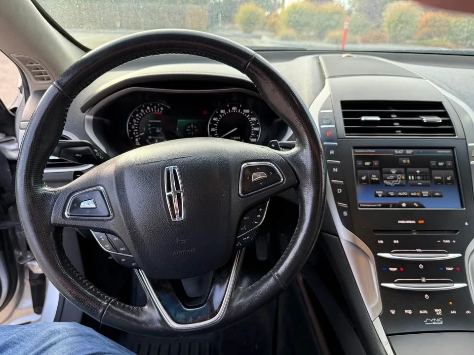 2014 Lincoln MKZ - Image 8 of 20