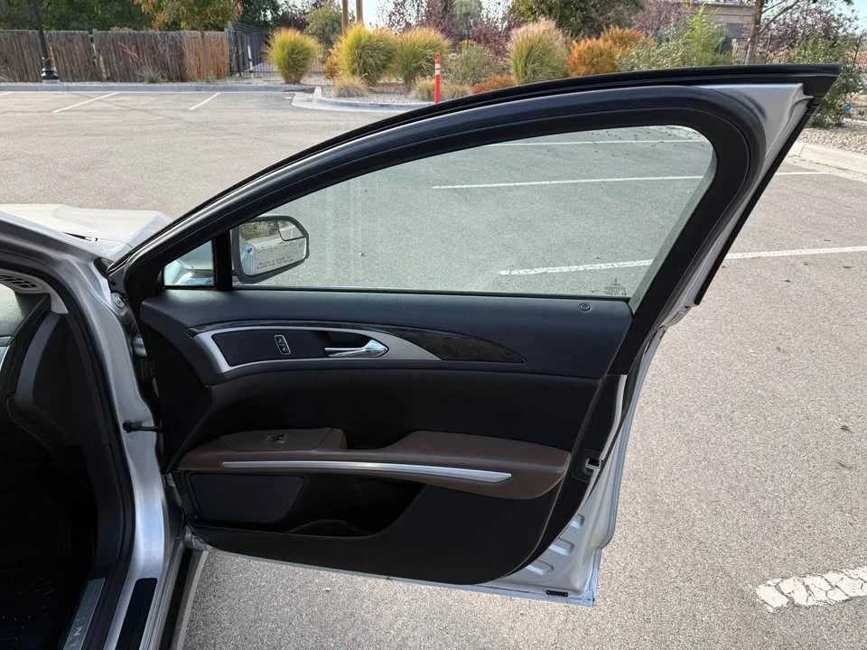 2014 Lincoln MKZ - Image 12 of 20