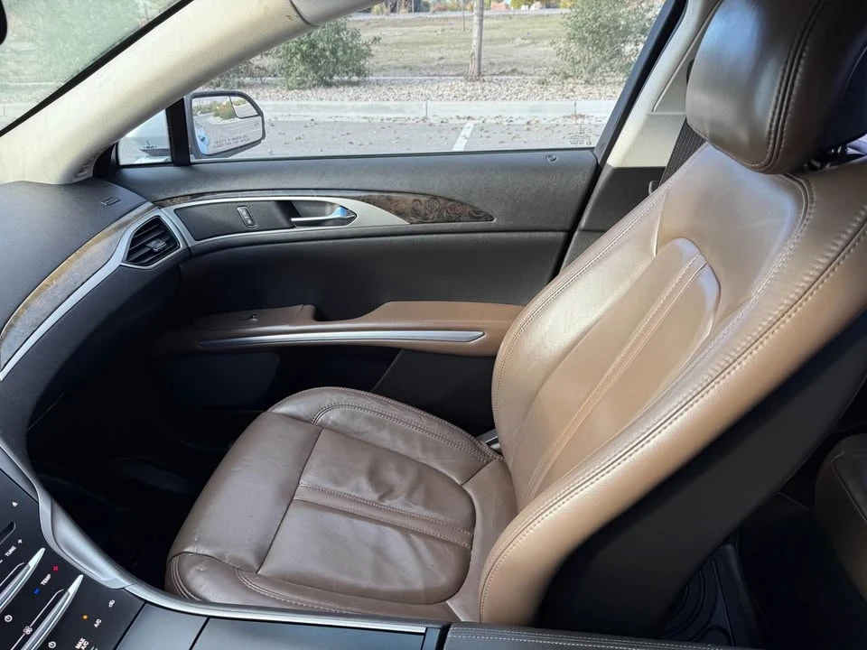 2014 Lincoln MKZ - Image 10 of 20