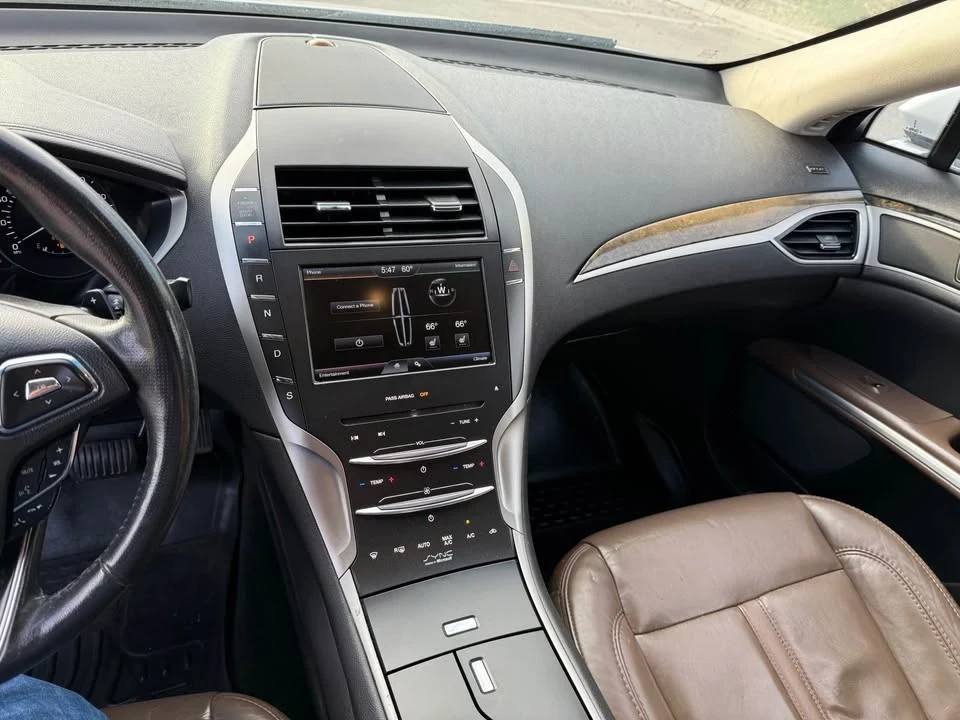 2014 Lincoln MKZ - Image 9 of 20