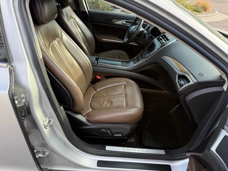2014 Lincoln MKZ - Image 13 of 20