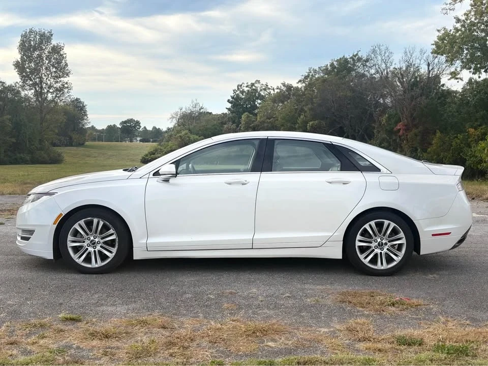 2014 Lincoln MKZ - Image 6 of 20