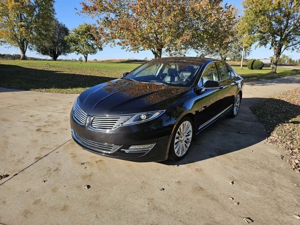 2014 Lincoln MKZ - Image 2 of 9