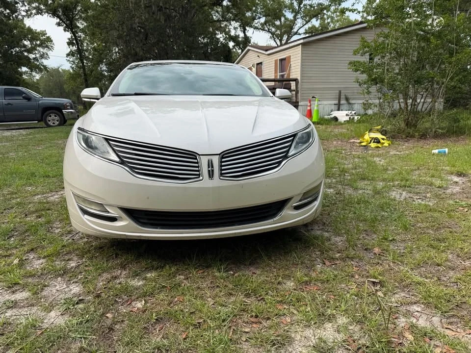 2014 Lincoln MKZ - Image 2 of 5