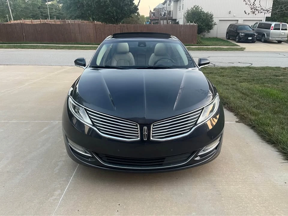 2014 Lincoln MKZ - Image 2 of 18