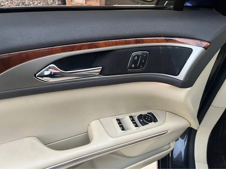 2014 Lincoln MKZ - Image 9 of 18