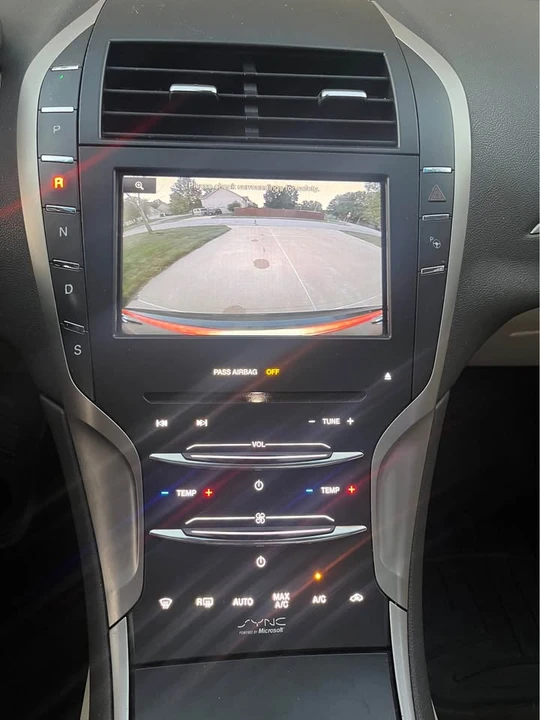 2014 Lincoln MKZ - Image 11 of 18