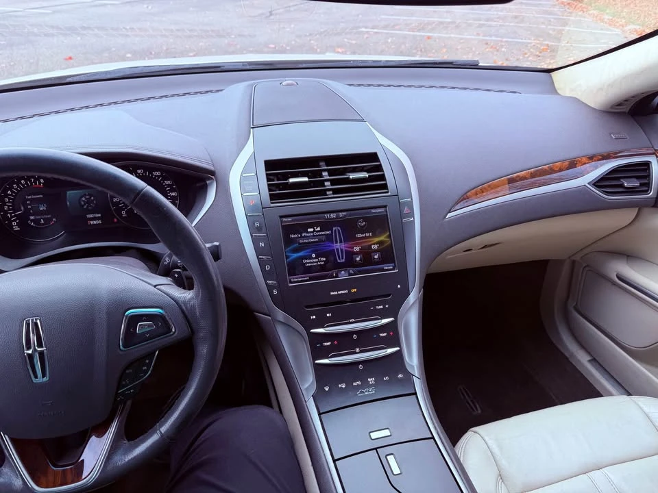 2014 Lincoln MKZ - Image 8 of 10