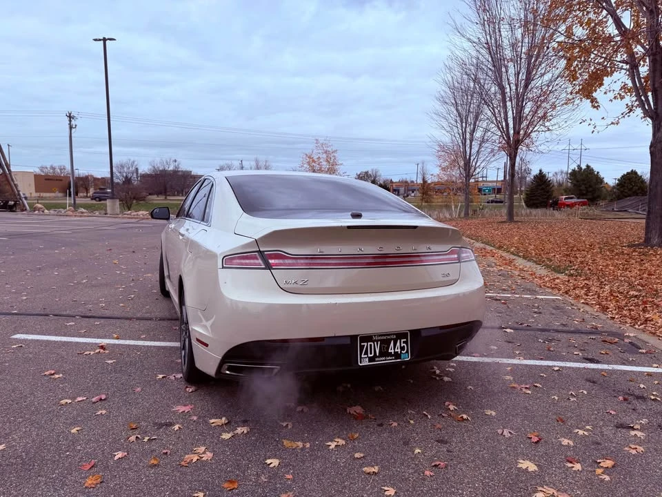 2014 Lincoln MKZ - Image 2 of 10