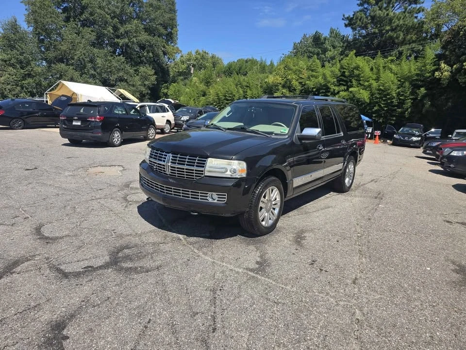 2014 Lincoln Navigator 3rd Gen - Image 6 of 15