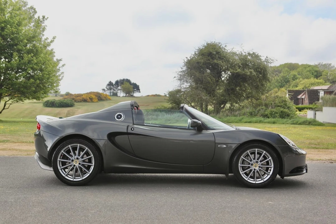 2014 Lotus Elise Series 3 - Image 19 of 30