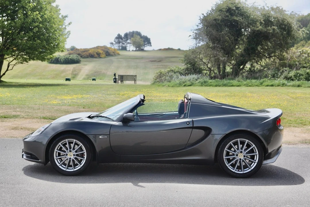 2014 Lotus Elise Series 3 - Image 12 of 30