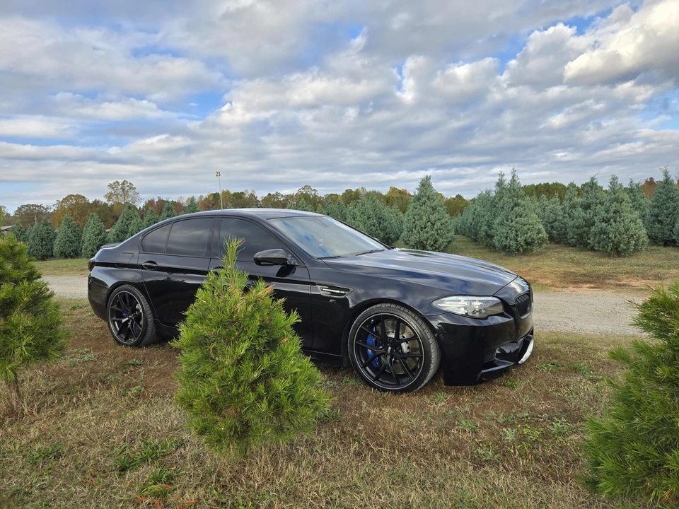 2014 BMW F10 M5 - Image 2 of 7