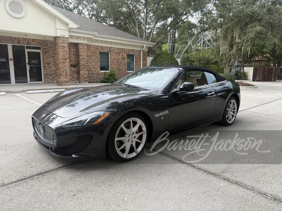 2014 Maserati GranTurismo 1st Gen - Image 27 of 30