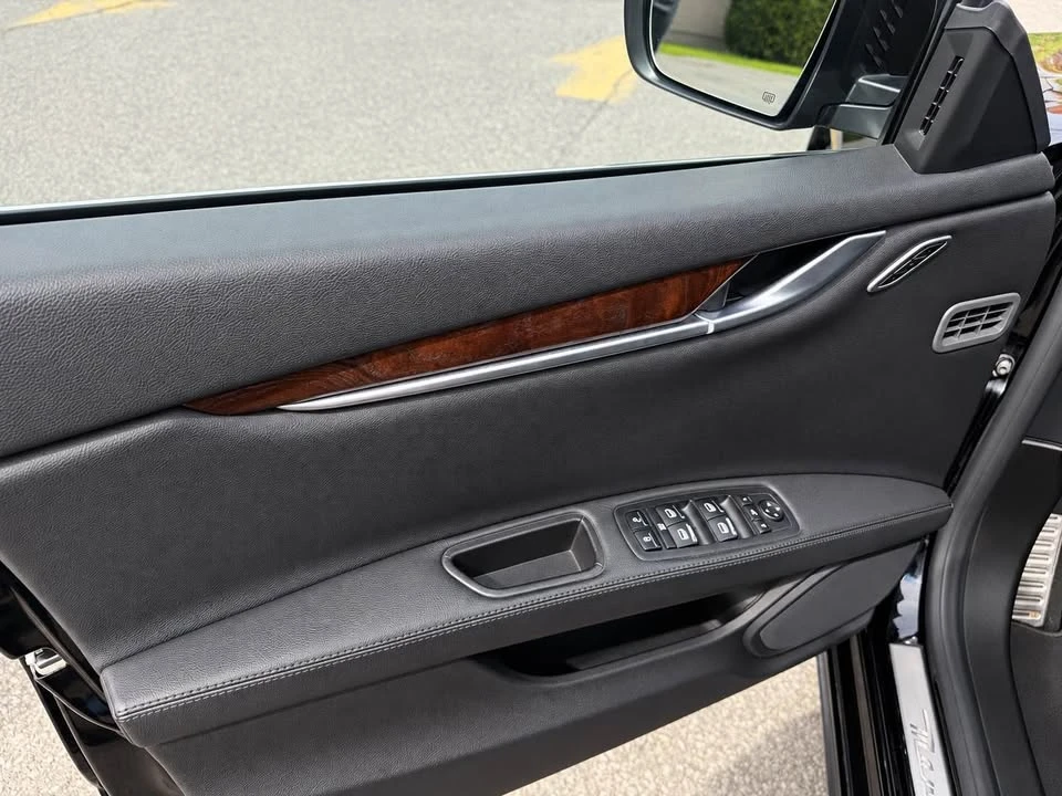 2014 Maserati Ghibli 3rd Gen - Image 9 of 10