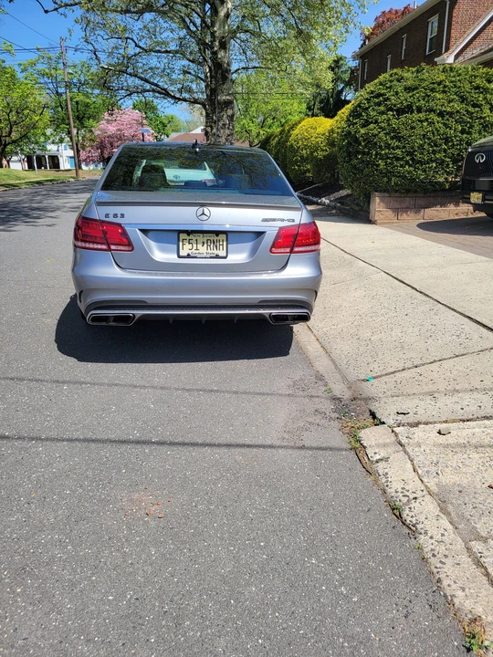 2014 Mercedes-Benz W212 E 63 AMG - Image 10 of 15