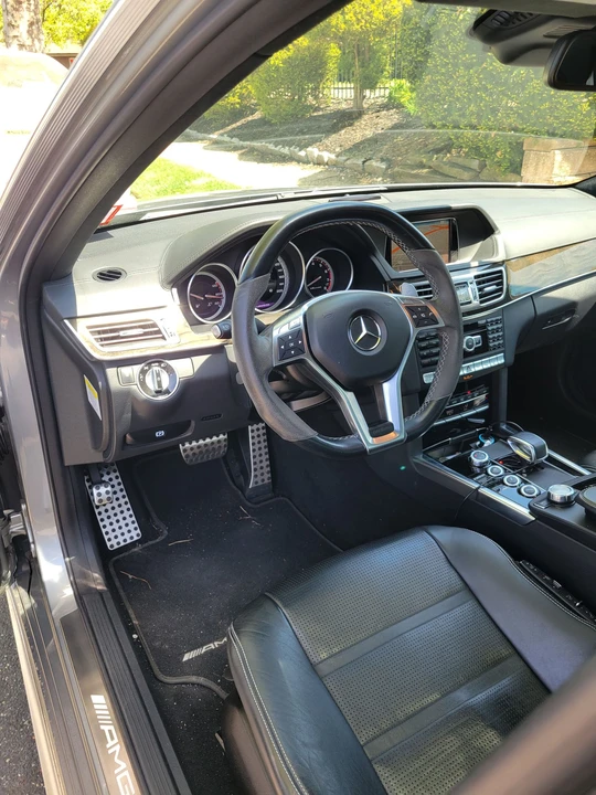 2014 Mercedes-Benz W212 E 63 AMG - Image 9 of 15