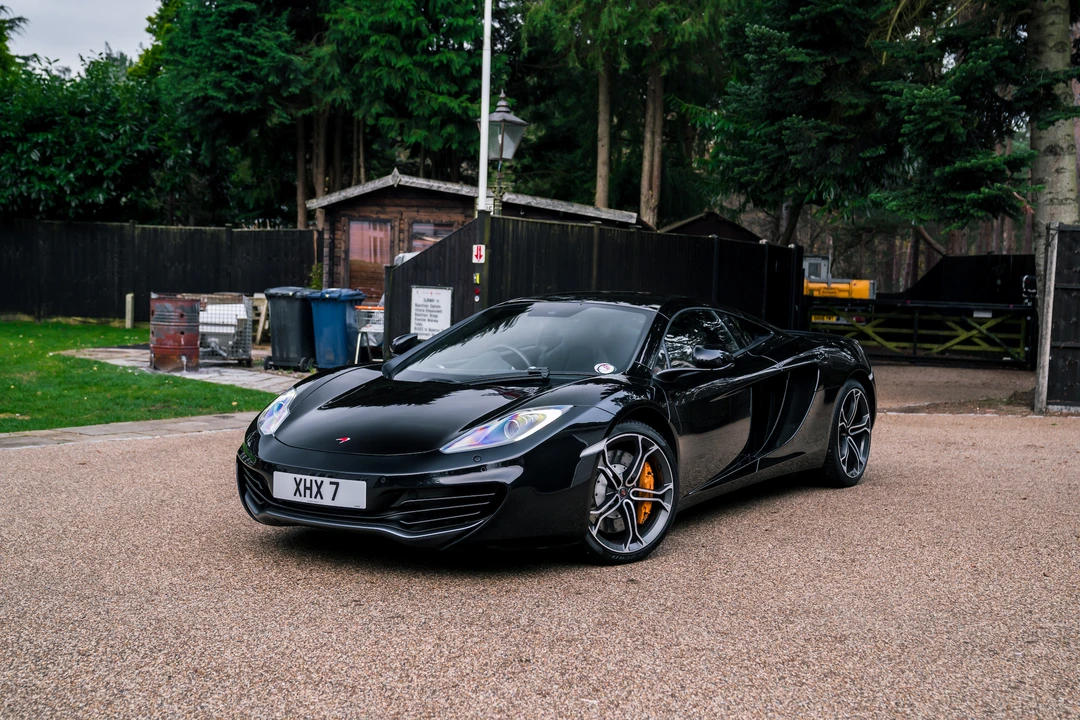 2014 McLaren MP4-12C - Image 14 of 31