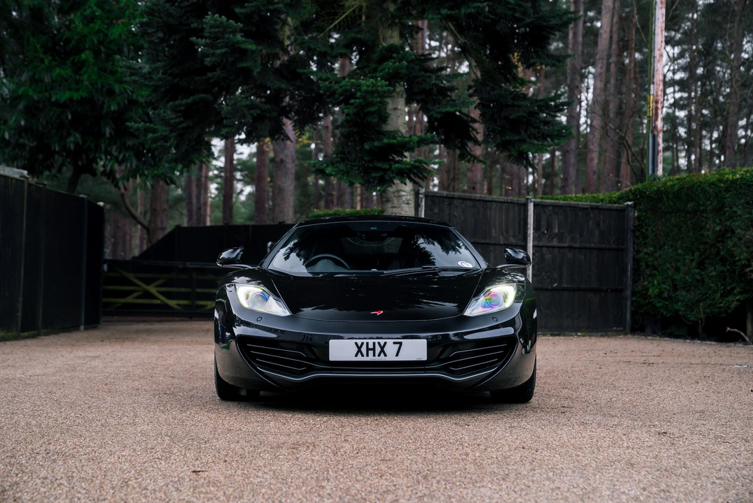 2014 McLaren MP4-12C - Image 11 of 31