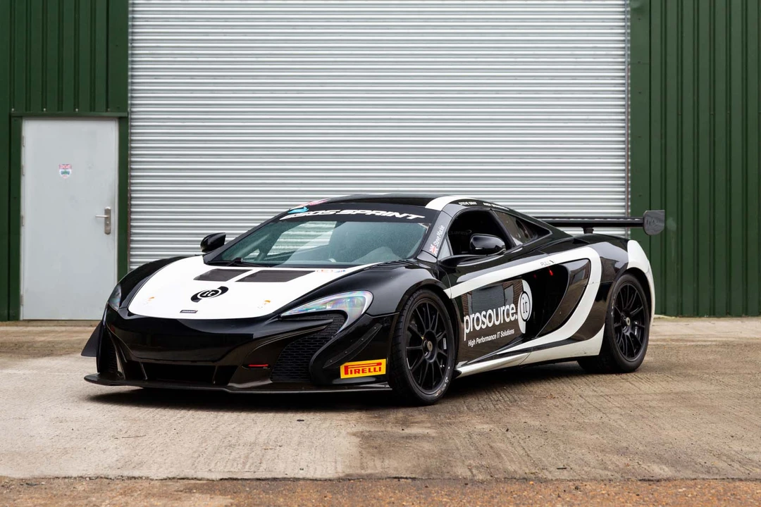 2014 McLaren 650S - Image 2 of 31