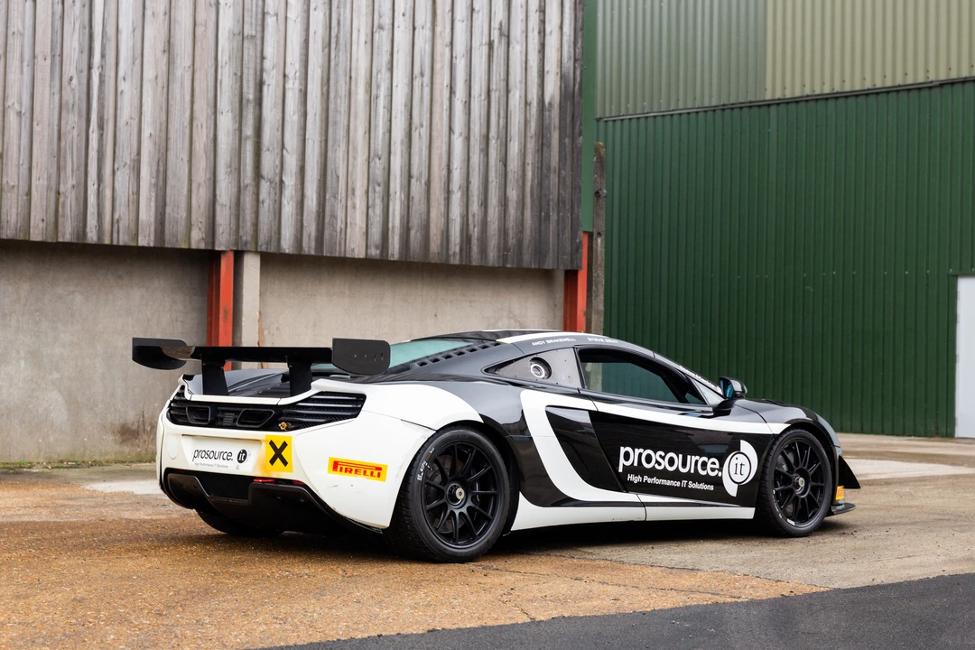 2014 McLaren 650S - Image 16 of 31