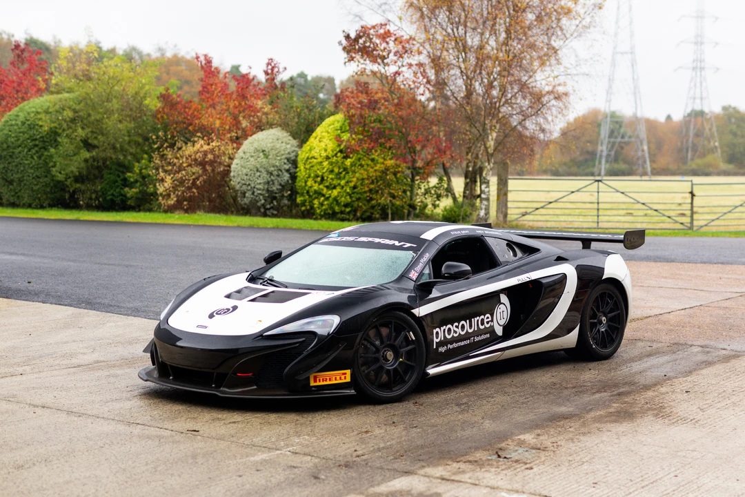 2014 McLaren 650S - Image 26 of 31