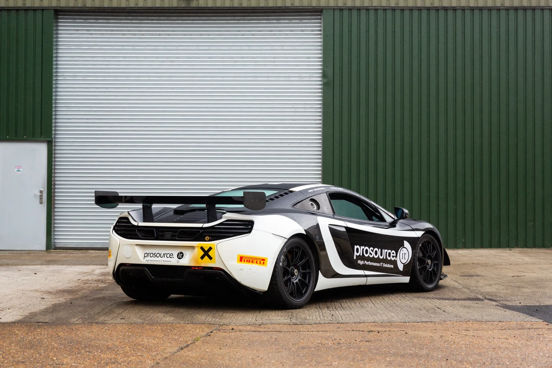 2014 McLaren 650S - Image 29 of 31