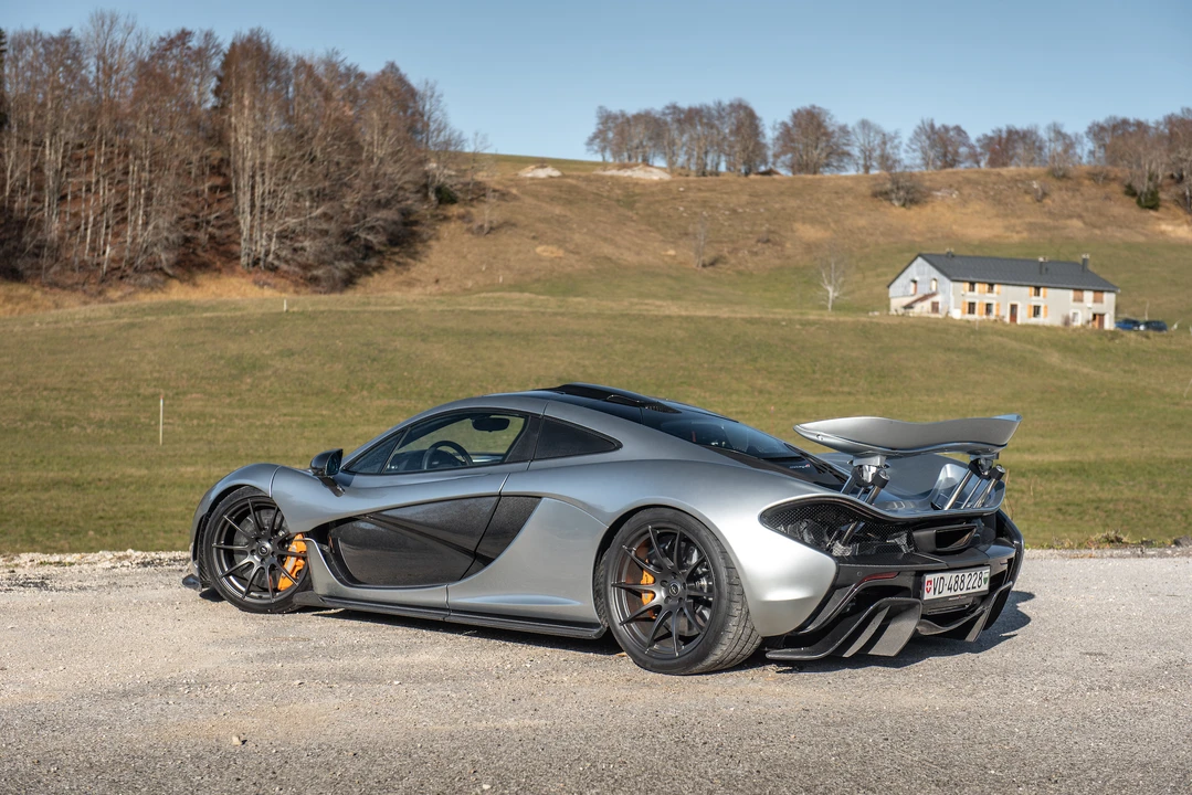 2014 McLaren P1 - Image 10 of 31
