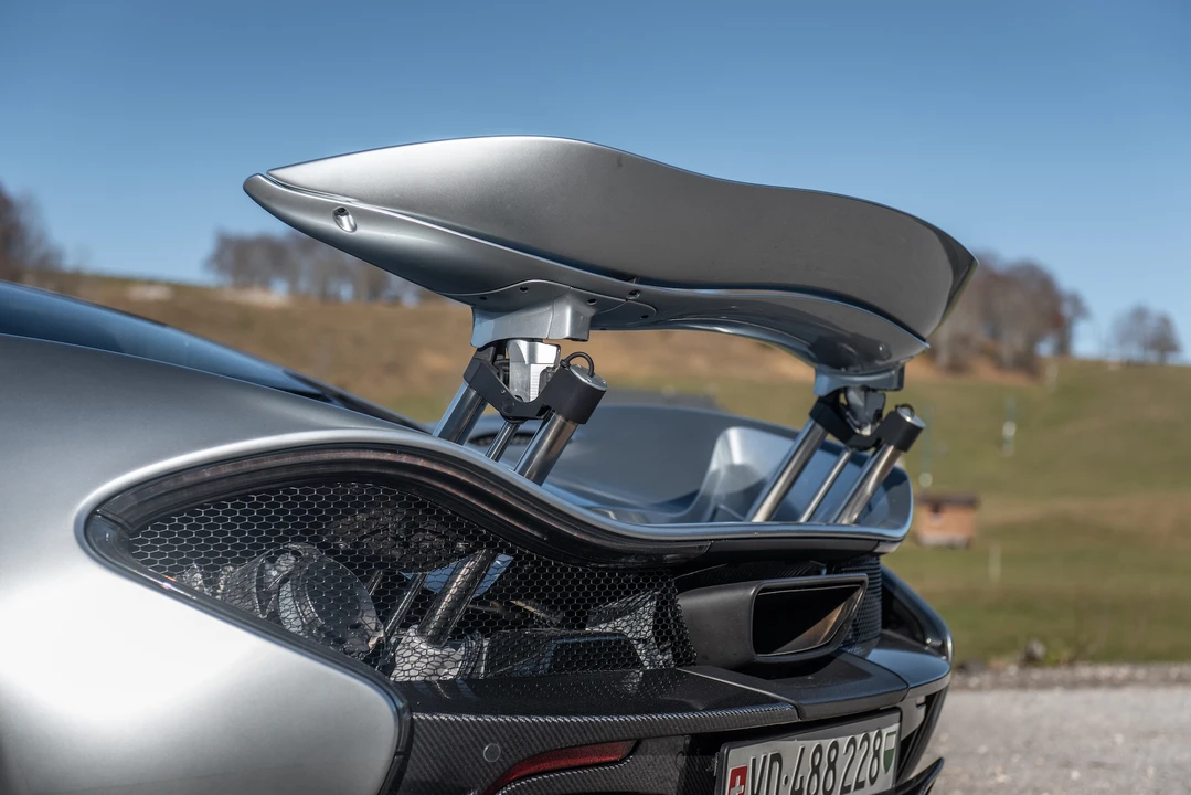 2014 McLaren P1 - Image 14 of 31