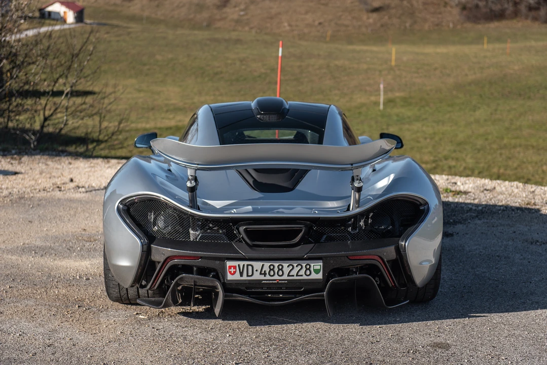 2014 McLaren P1 - Image 23 of 31