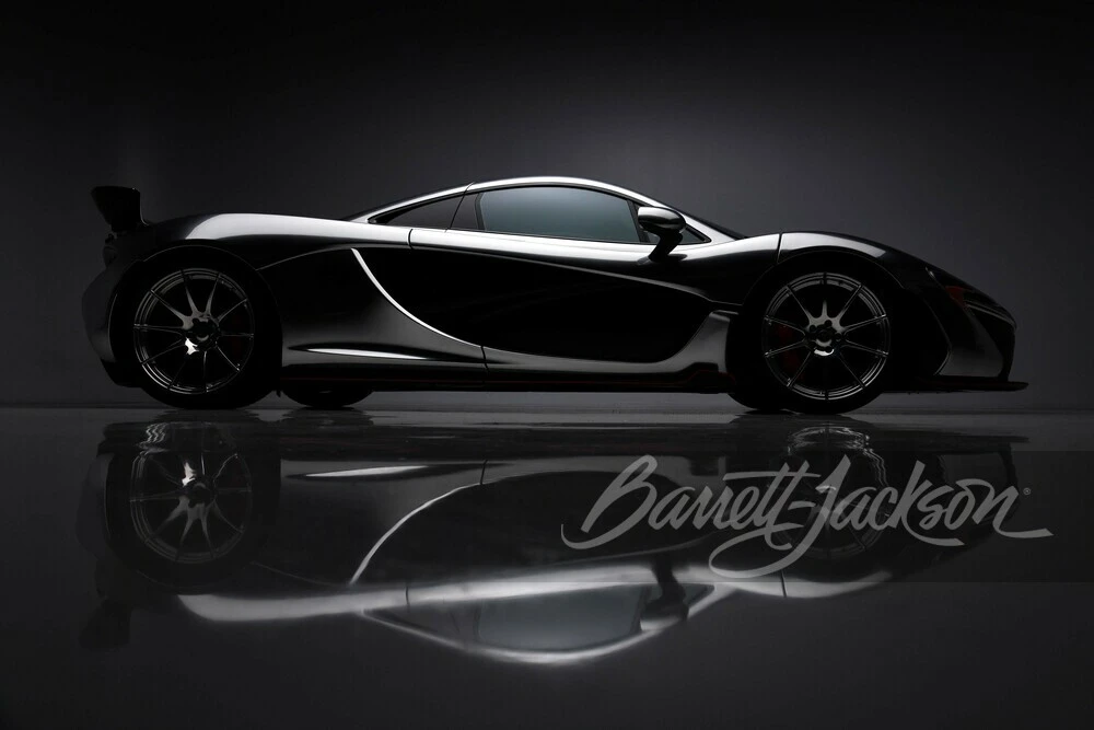 2014 McLaren P1 - Image 29 of 31