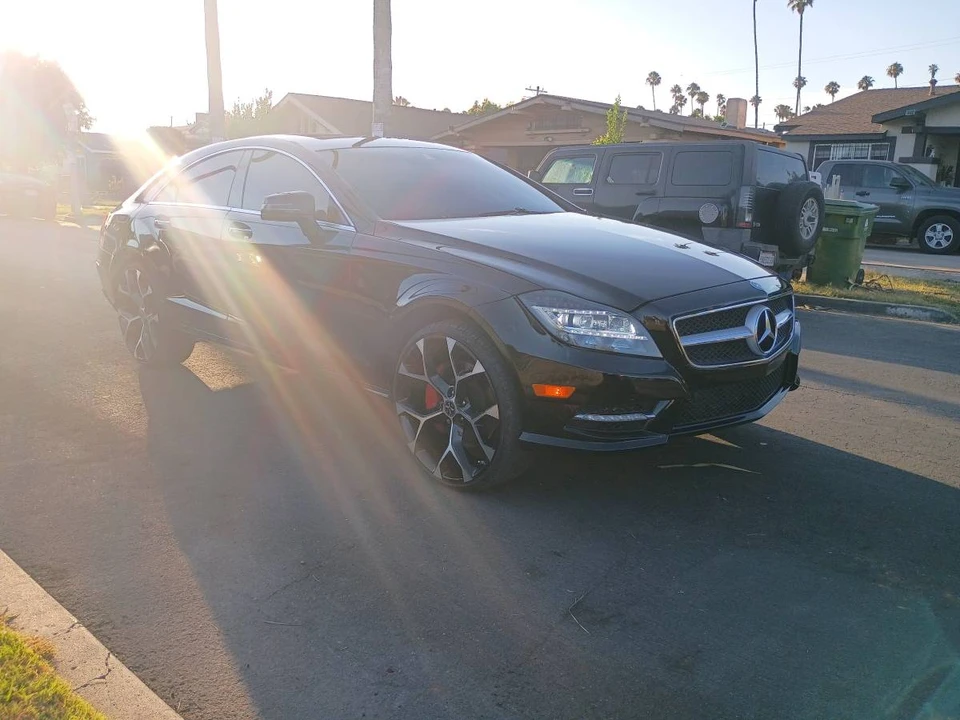 2014 Mercedes-Benz W204 C-Class - Image 2 of 3