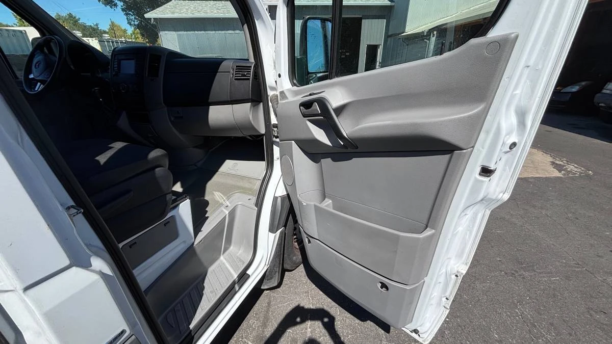 2014 Mercedes-Benz NCV3 Sprinter - Image 15 of 21
