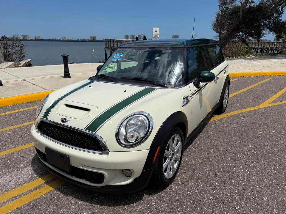 2014 Mini Clubman 1st Gen - Image 2 of 17