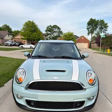 2014 MINI Clubman Cooper S Hatchback 3D