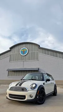 2014 MINI Clubman Cooper S Hatchback 3D
