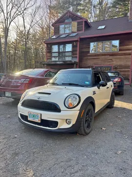 2014 MINI Clubman Cooper S Hatchback 3D