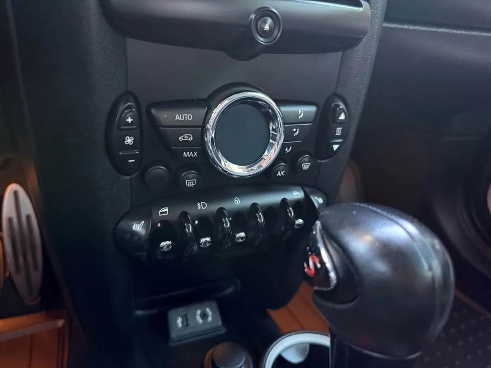 2014 Mini Clubman 1st Gen - Image 14 of 20
