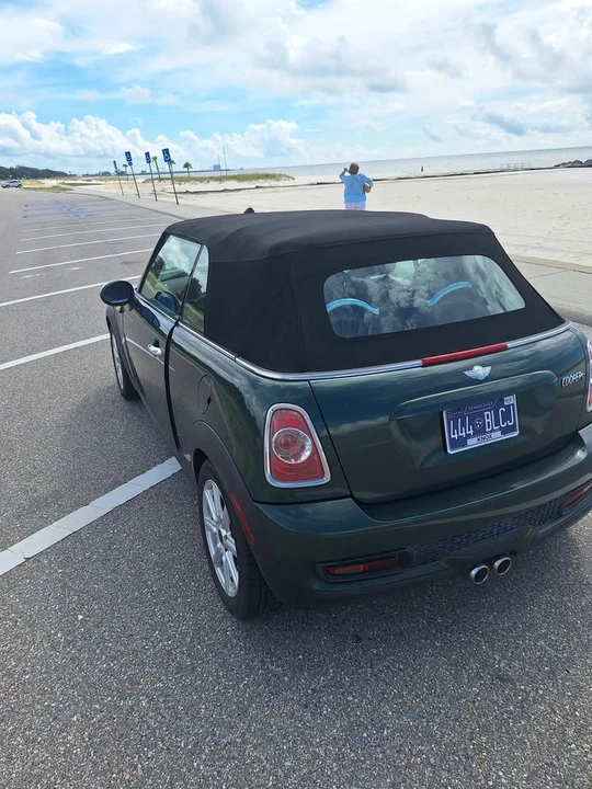 2014 Mini Mini 2nd Gen - Image 3 of 8