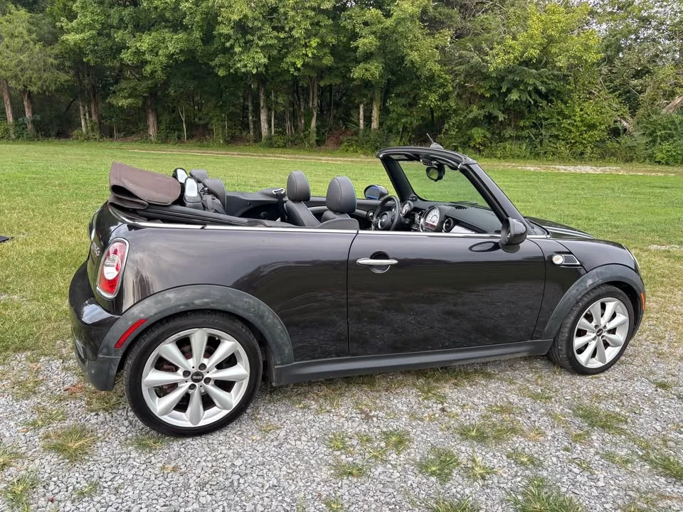 2014 Mini Mini 2nd Gen - Image 2 of 18