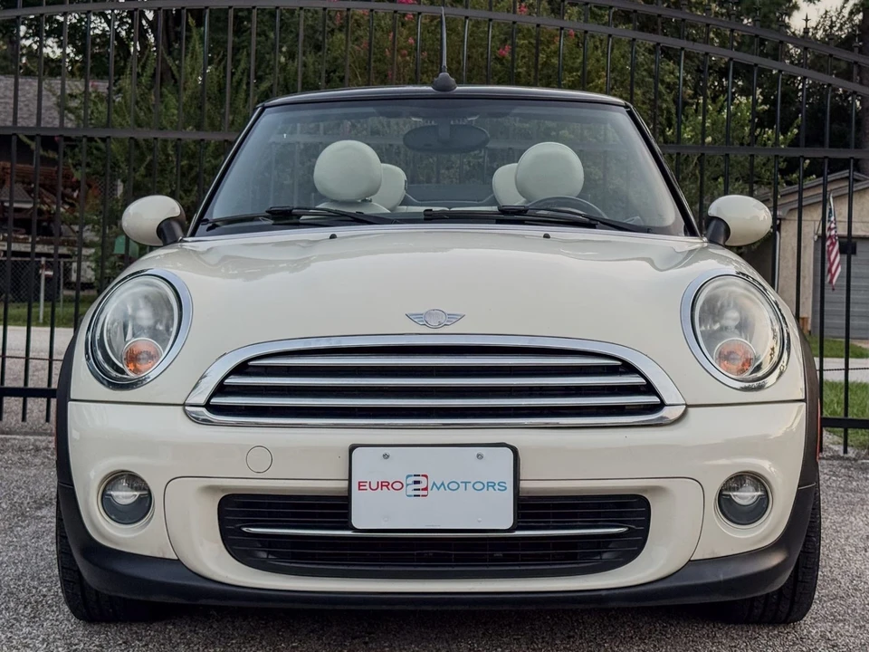 2014 Mini Mini 2nd Gen - Image 2 of 12