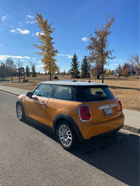 2014 Mini Mini 2nd Gen - Image 3 of 8