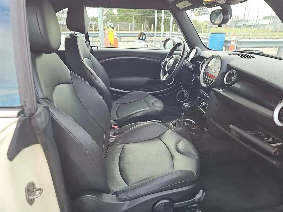2014 Mini Mini 2nd Gen - Image 12 of 19