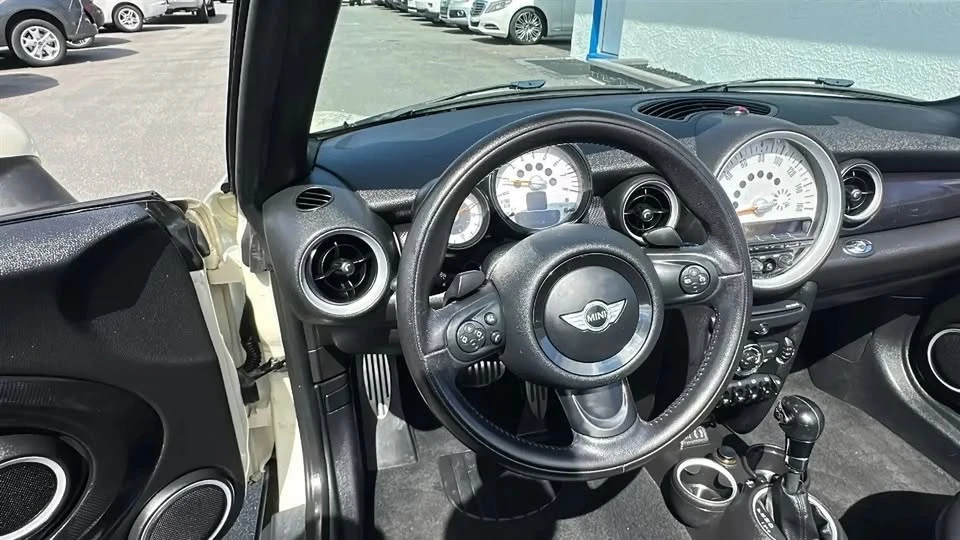 2014 Mini Mini 2nd Gen - Image 17 of 19