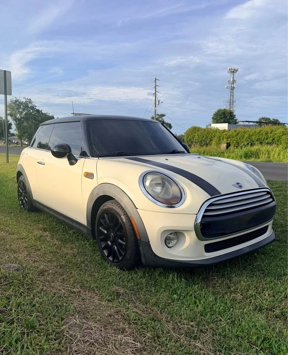 2014 Mini Modern Mini - Image 3 of 13