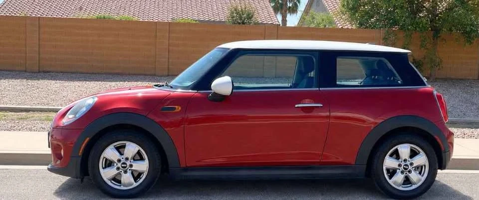 2014 Mini Mini 2nd Gen - Image 2 of 5