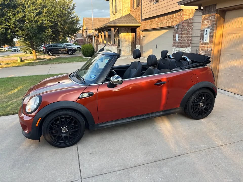 2014 Mini Mini 2nd Gen - Image 3 of 10
