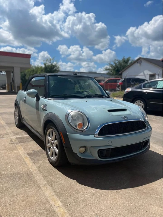 2014 Mini Mini 2nd Gen - Image 3 of 9