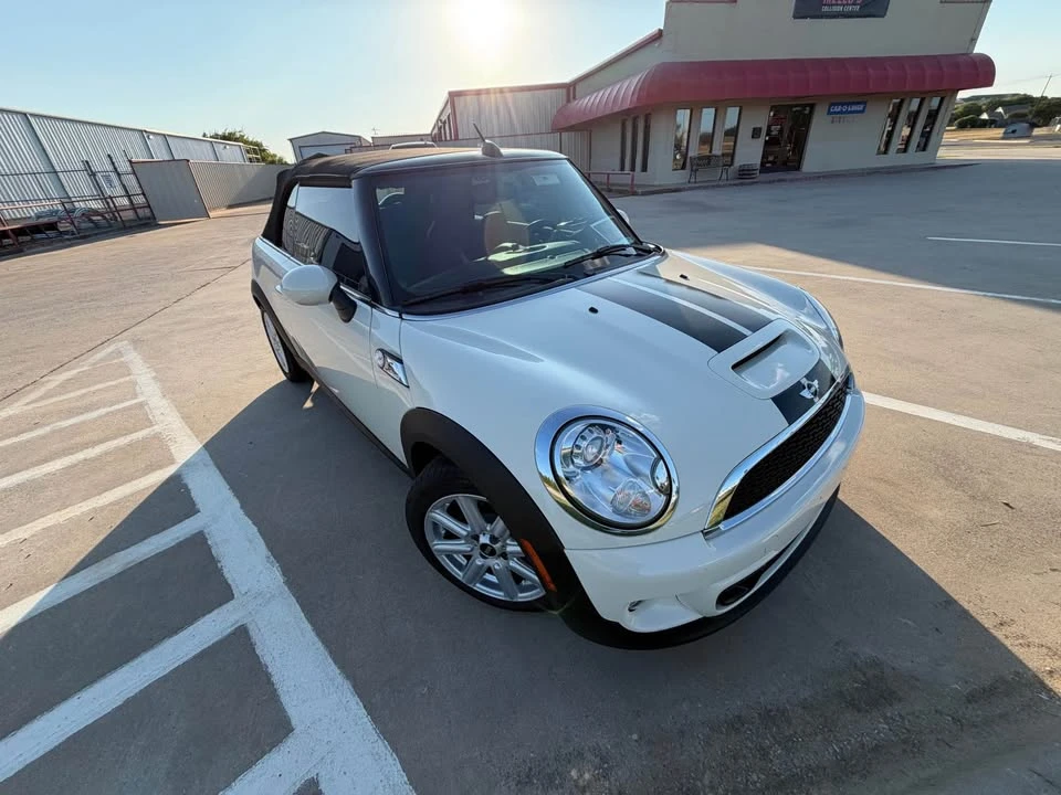 2014 Mini Mini 2nd Gen - Image 3 of 7