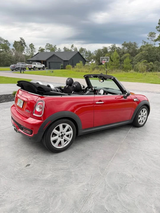2014 Mini Mini 2nd Gen - Image 2 of 17
